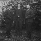 Tre staute lensearbeidere