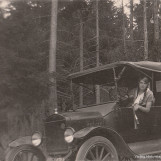 Anne Thoreby i Varteigs første bil Ford T 1922
