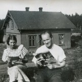 Foran gamlestua på Gressløs