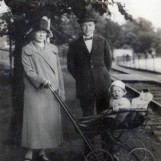 Simen fra Berger med familie