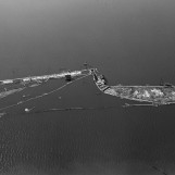 Ved retteanlegget -  flyfoto av Glennetangen Lense 1985.