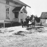 Familien på Klemsdal