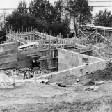 Grunnmur til bestyrerbolig ved Furuholmen 1953.