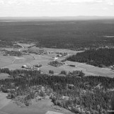 Med kirken i sentrum