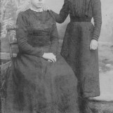 Søstrene Ragna og Anna Hansdatter Vestgård