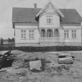 Isetorp med egen gårdssag